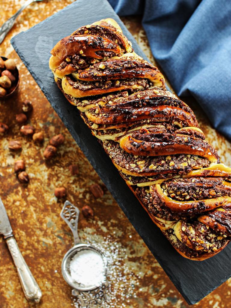 Slatka pletenica s čokoladom