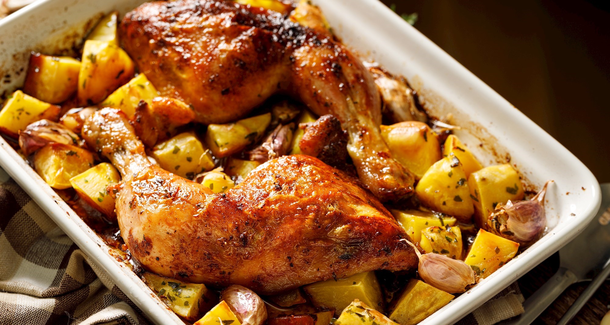 Pečena piletina s krumpirom